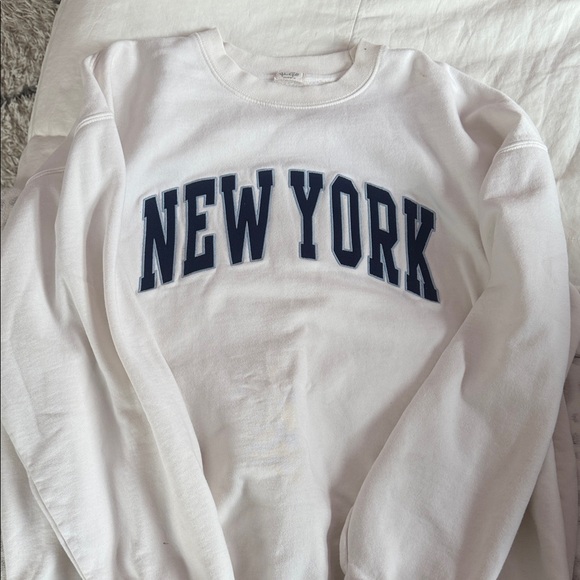 Brandy Melville Tops - Brandy Melville Cream Sweatshirt